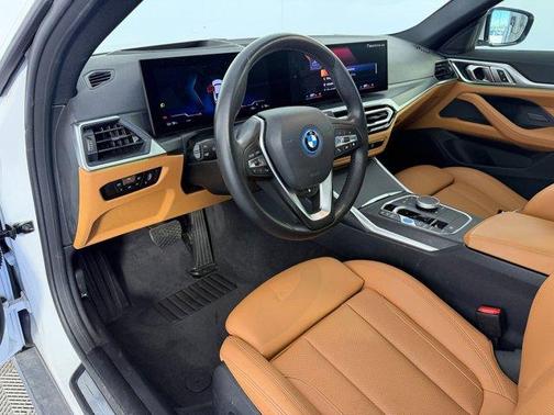 Mineral White Metallic 2023 BMW i4 Gran Coupe eDrive35