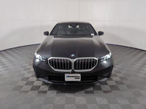 2024 BMW 530 i