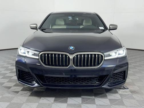 2023 BMW M550 i xDrive