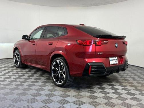 2025 BMW X2 xDrive28i