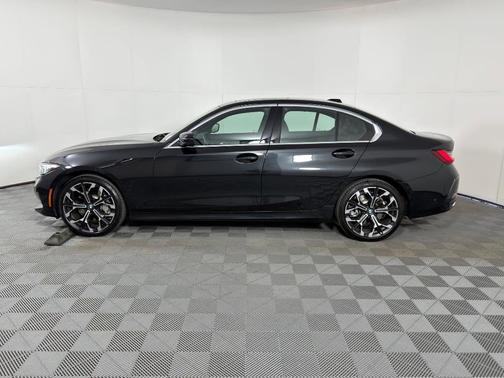 2025 BMW 330 i