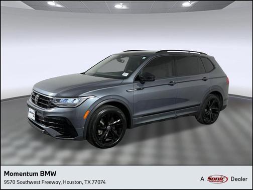 Platinum Gray Metallic 2023 Volkswagen Tiguan 2.0T SE R-Line Black