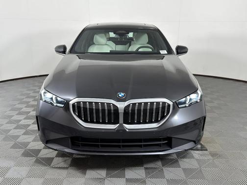 2026 BMW 530 i