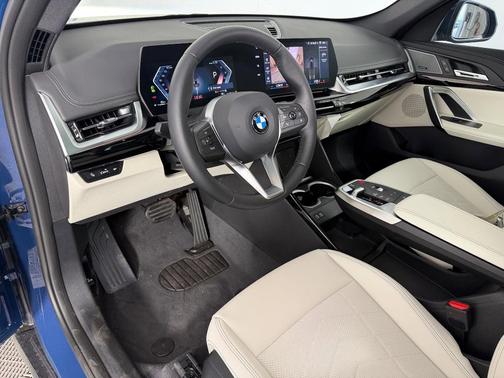 Night 2026 BMW X1 xDrive28i