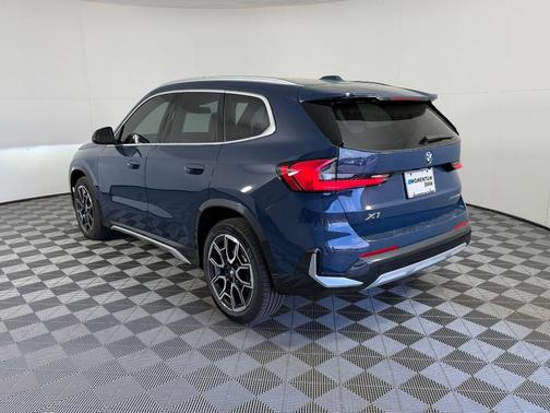 Night 2026 BMW X1 xDrive28i