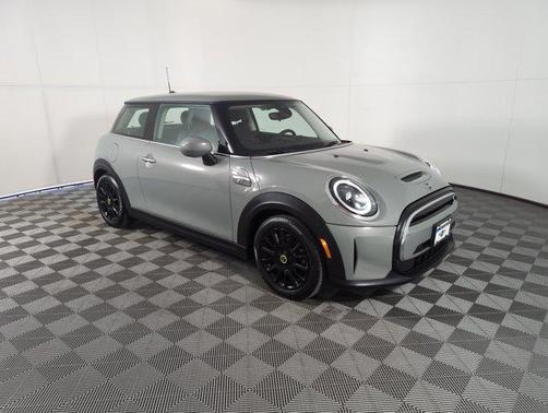2023 MINI SE Hardtop Cooper