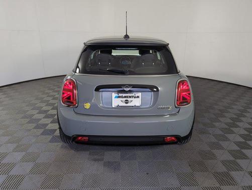 2023 MINI SE Hardtop Cooper