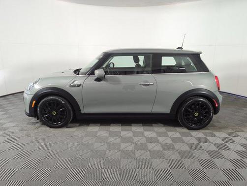 2023 MINI SE Hardtop Cooper
