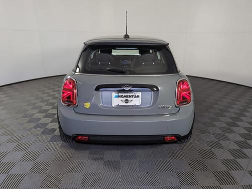 2023 MINI SE Hardtop Cooper