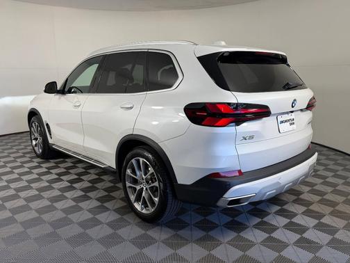 2024 BMW X5 sDrive40i