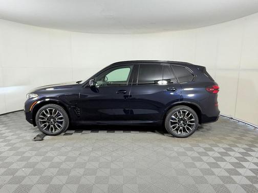 Carbon Black Metallic 2026 BMW X5 PHEV xDrive50e