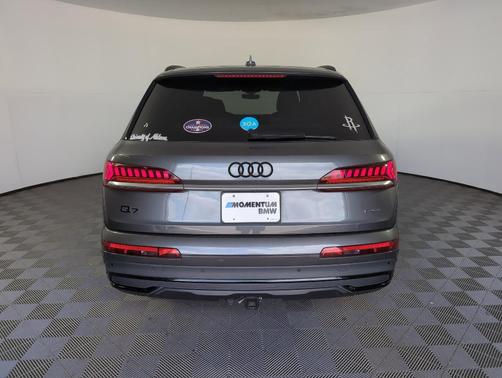 2021 Audi Q7 55 Prestige