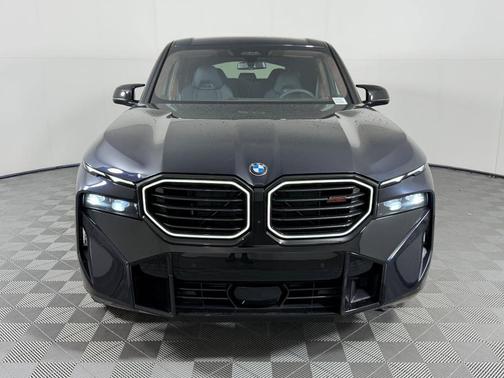 Carbon Black Metallic 2026 BMW XM LABEL