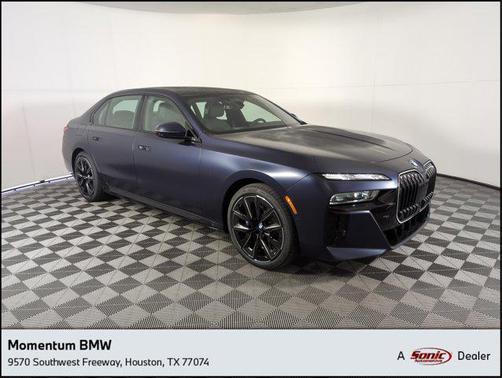 2025 BMW 760 760i xDrive