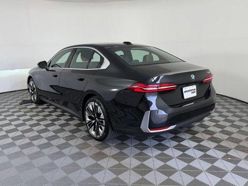Black 2025 BMW 530 i
