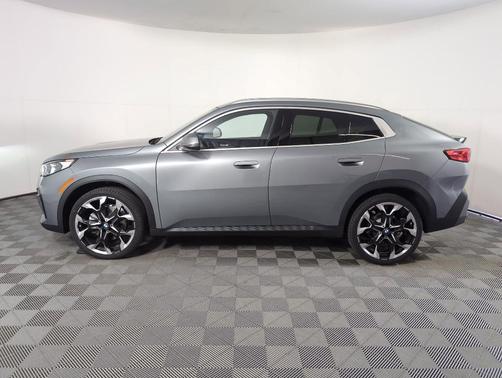 2025 BMW X2 xDrive28i