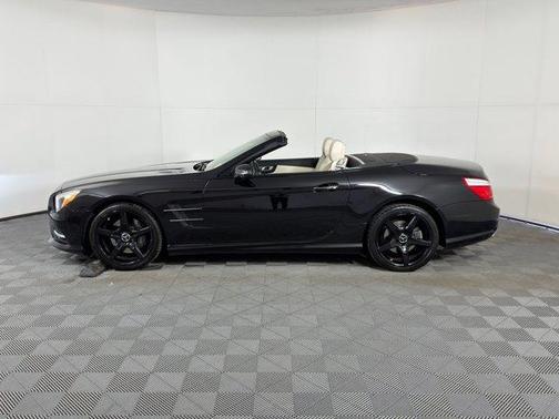 Black 2016 Mercedes-Benz SL-Class SL 400