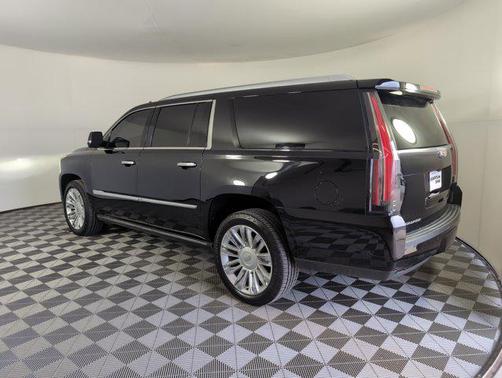 2020 Cadillac Escalade ESV Platinum
