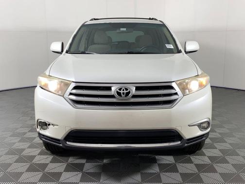 2013 Toyota Highlander Base Plus