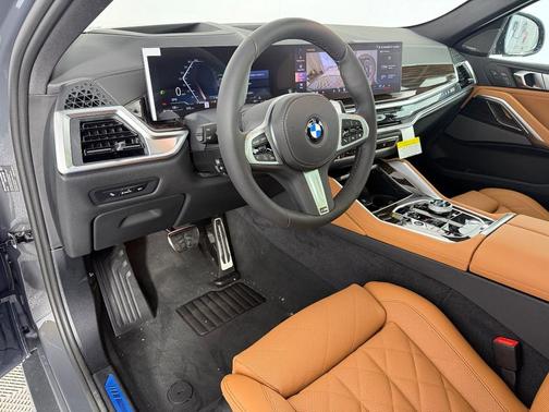 Dravit Gray Metallic 2026 BMW X6 xDrive40i