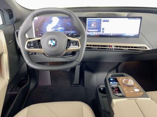 2026 BMW iX xDrive60