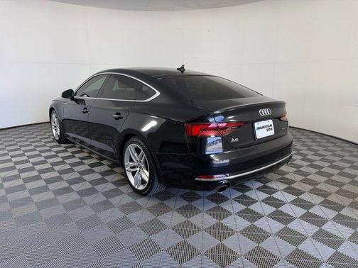 Mythos Black Metallic 2019 Audi A5 Sportback Premium
