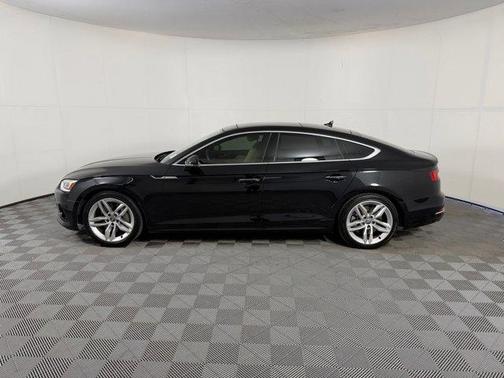 Mythos Black Metallic 2019 Audi A5 Sportback Premium
