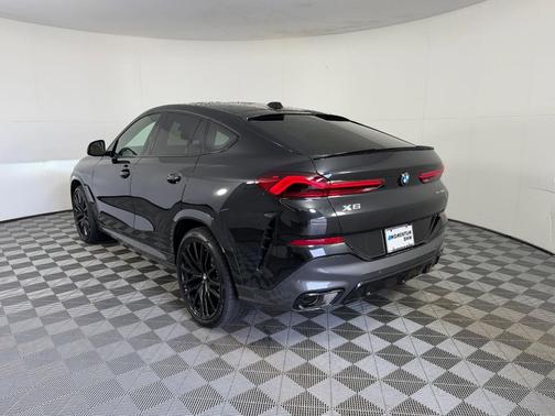 Black Sapphire Metallic 2026 BMW X6 xDrive40i