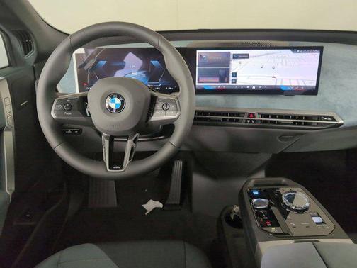 2025 BMW iX xDrive50