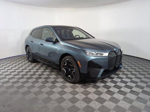 2025 BMW iX xDrive50