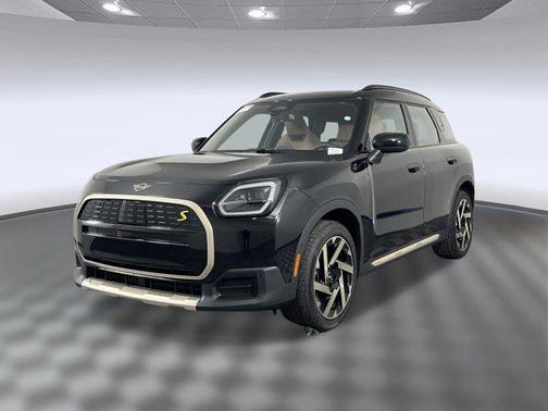 2025 MINI Countryman Base