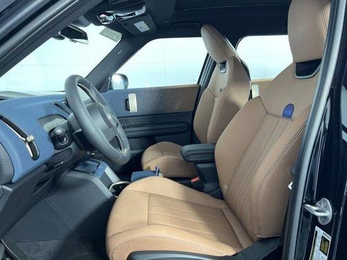 2025 MINI Countryman Base