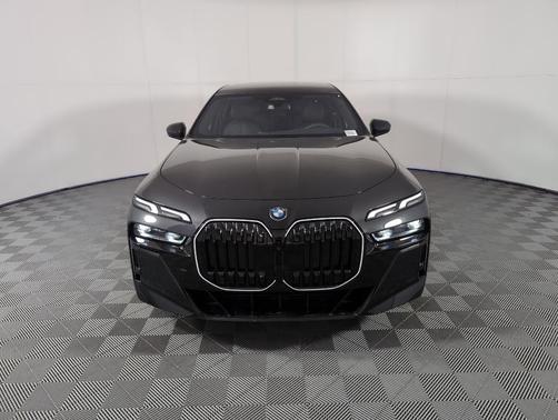 2025 BMW i7 eDrive50