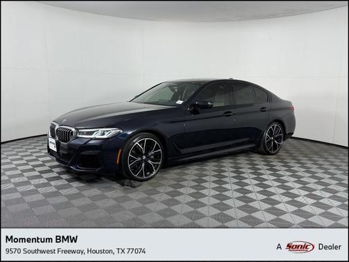 Carbon Black Metallic 2023 BMW 540 i