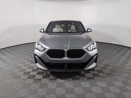 2025 BMW X2 xDrive28i