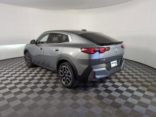 2025 BMW X2 xDrive28i