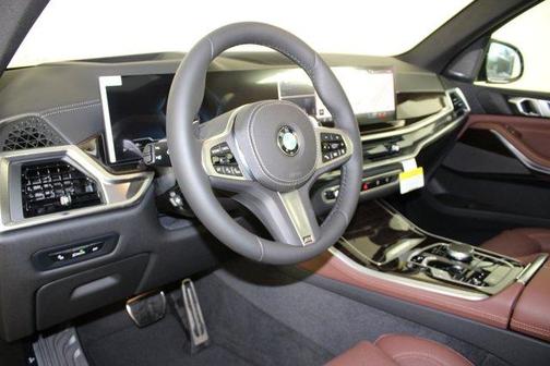 Gray Metallic 2026 BMW X5 xDrive40i