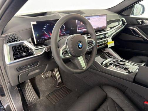 2026 BMW X6 xDrive40i