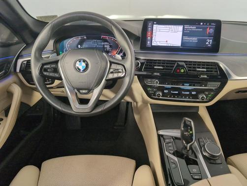 2021 BMW 530 i