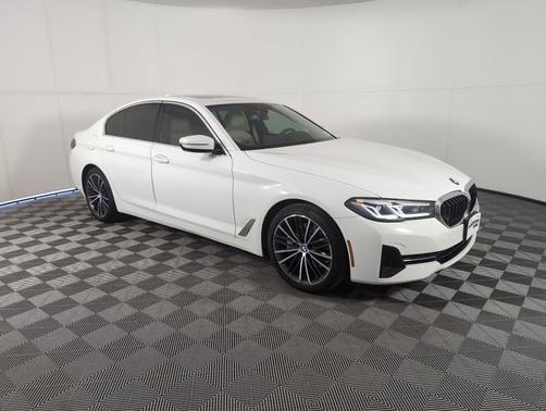 2021 BMW 530 i