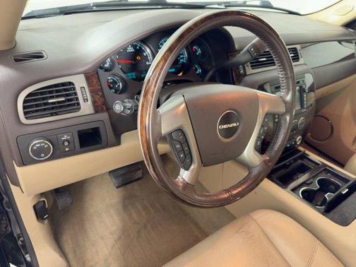 2011 GMC Yukon Denali