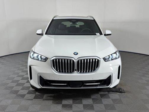 Alpine White 2026 BMW X5 sDrive40i