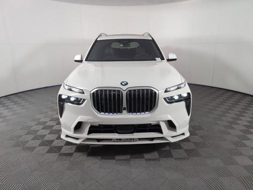 2025 BMW ALPINA XB7 Base