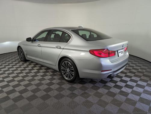 2018 BMW 530 i