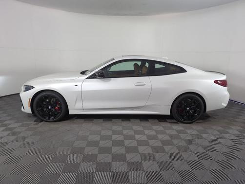 2026 BMW M440 i xDrive