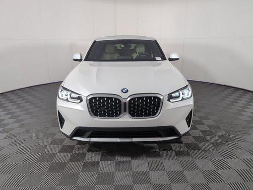 2022 BMW X4 xDrive30i
