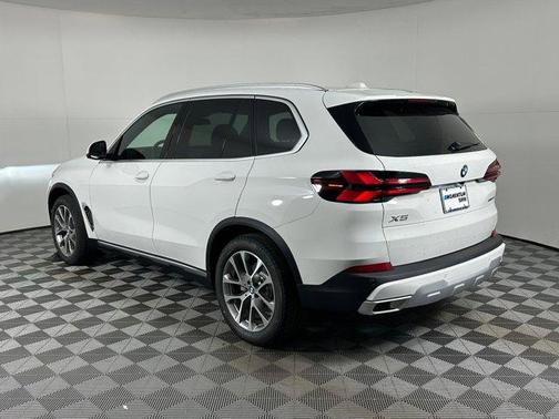 2026 BMW X5 sDrive40i