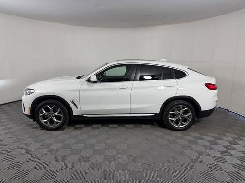Alpine White 2024 BMW X4 xDrive30i
