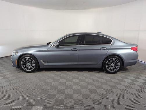2019 BMW 540 i