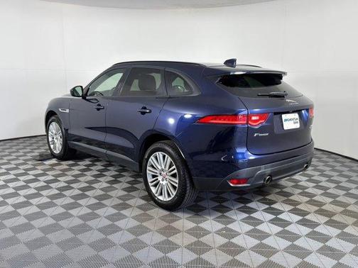 2017 Jaguar F-PACE 35t Premium